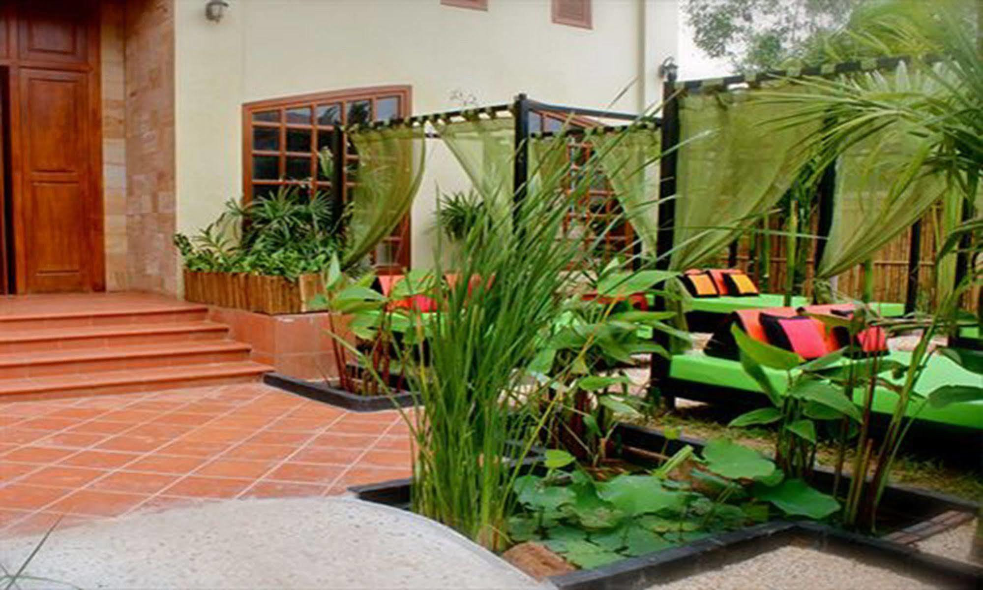 Forest King Hotel II Сием Реап Екстериор снимка